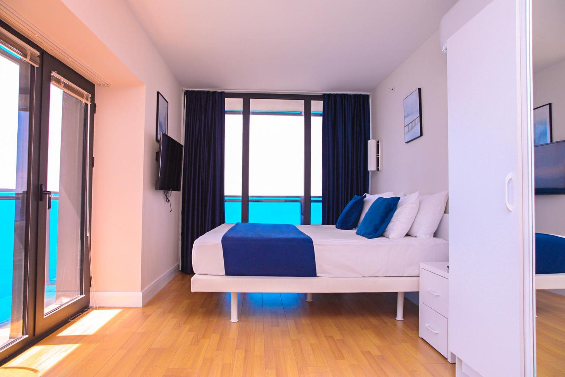 Luxury Beach Front Hotel Batumi Luaran gambar