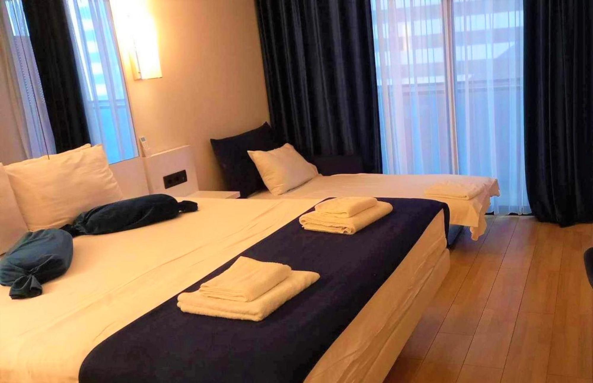 Luxury Beach Front Hotel Batumi Luaran gambar
