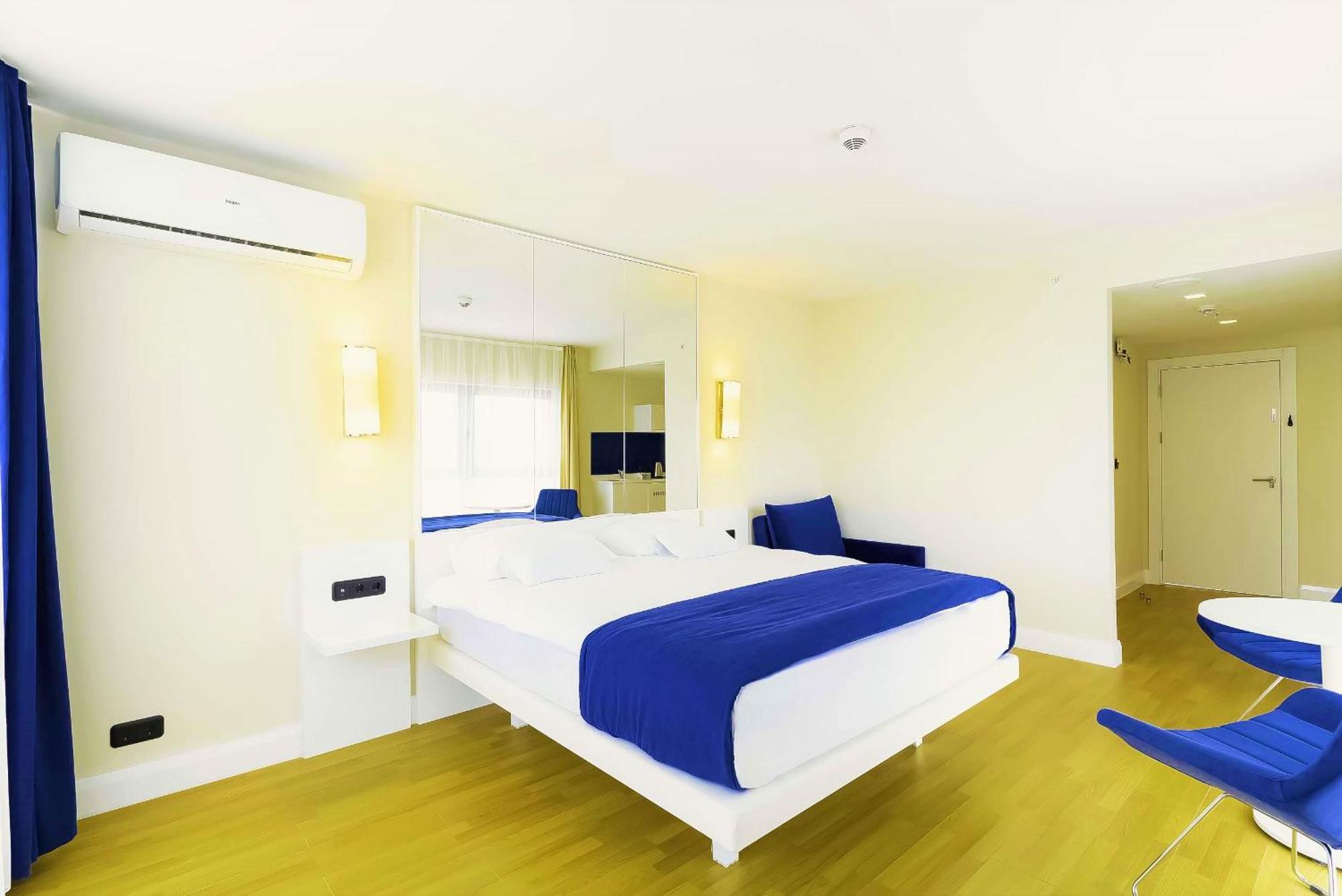 Luxury Beach Front Hotel Batumi Luaran gambar