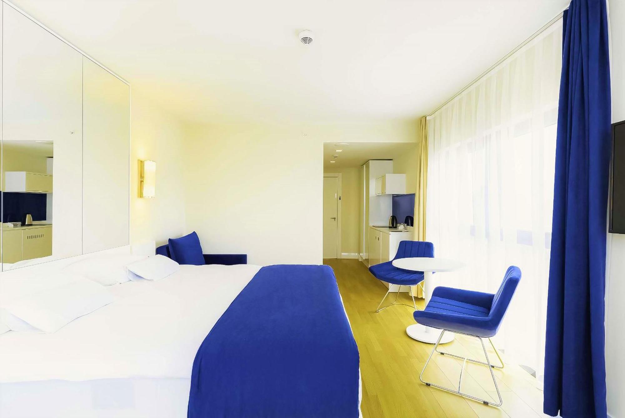 Luxury Beach Front Hotel Batumi Luaran gambar