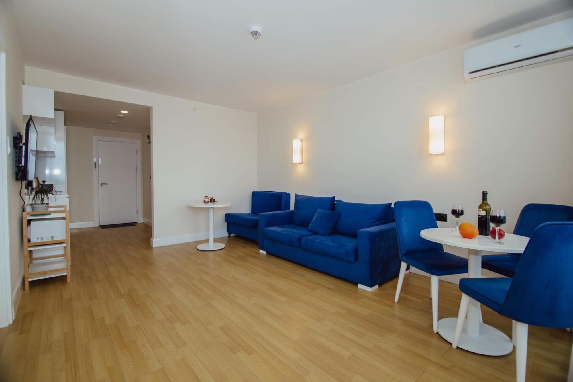 Luxury Beach Front Hotel Batumi Luaran gambar