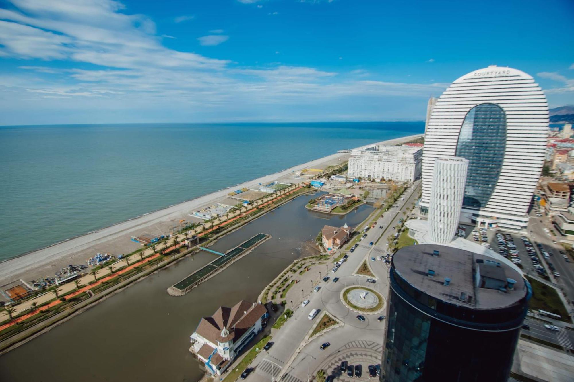 Luxury Beach Front Hotel Batumi Luaran gambar