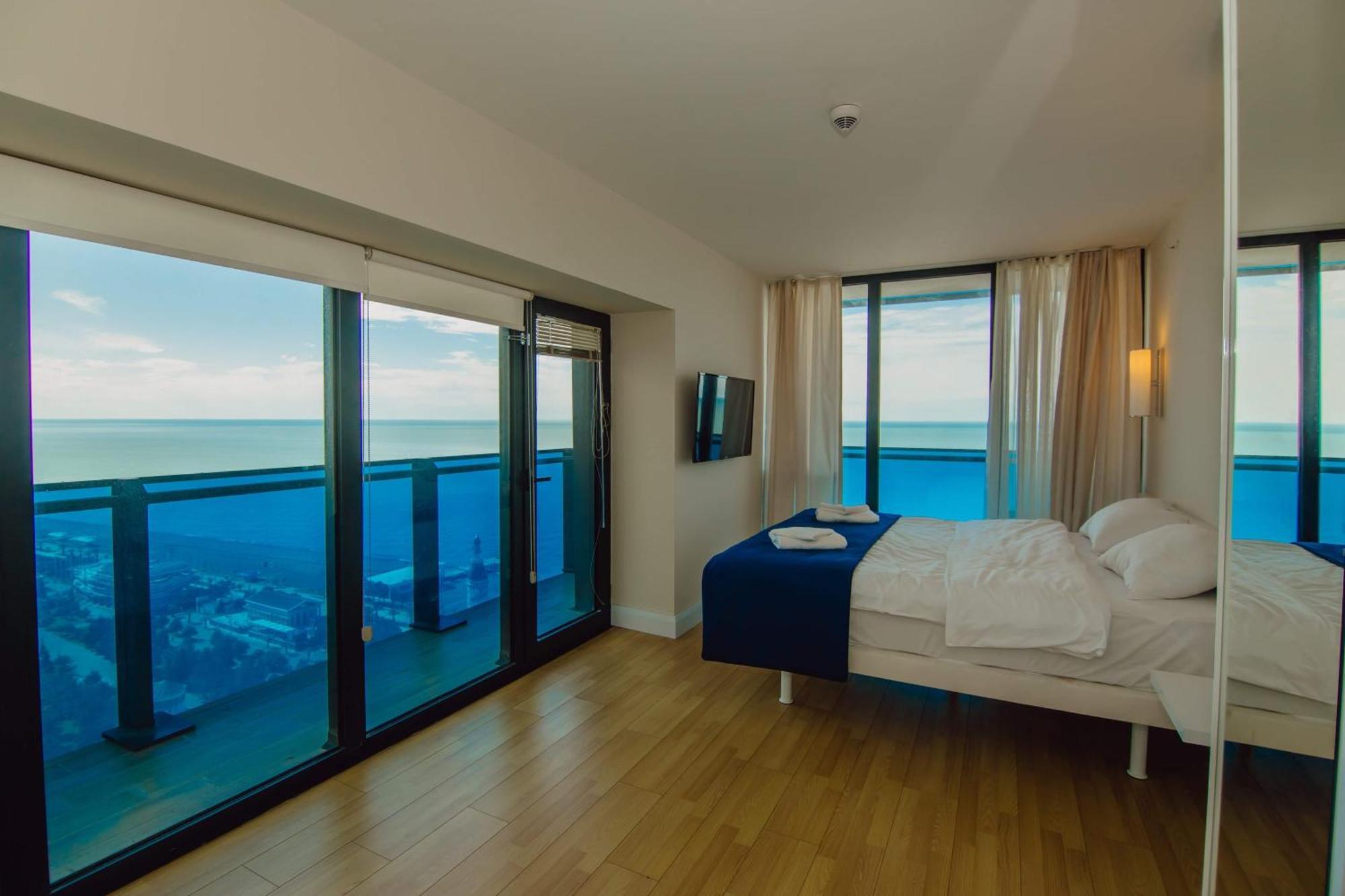 Luxury Beach Front Hotel Batumi Luaran gambar