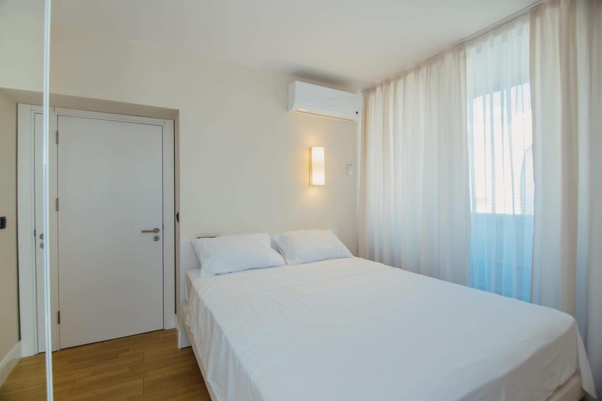 Luxury Beach Front Hotel Batumi Luaran gambar