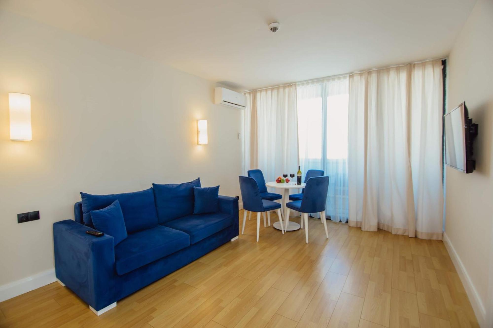 Luxury Beach Front Hotel Batumi Luaran gambar