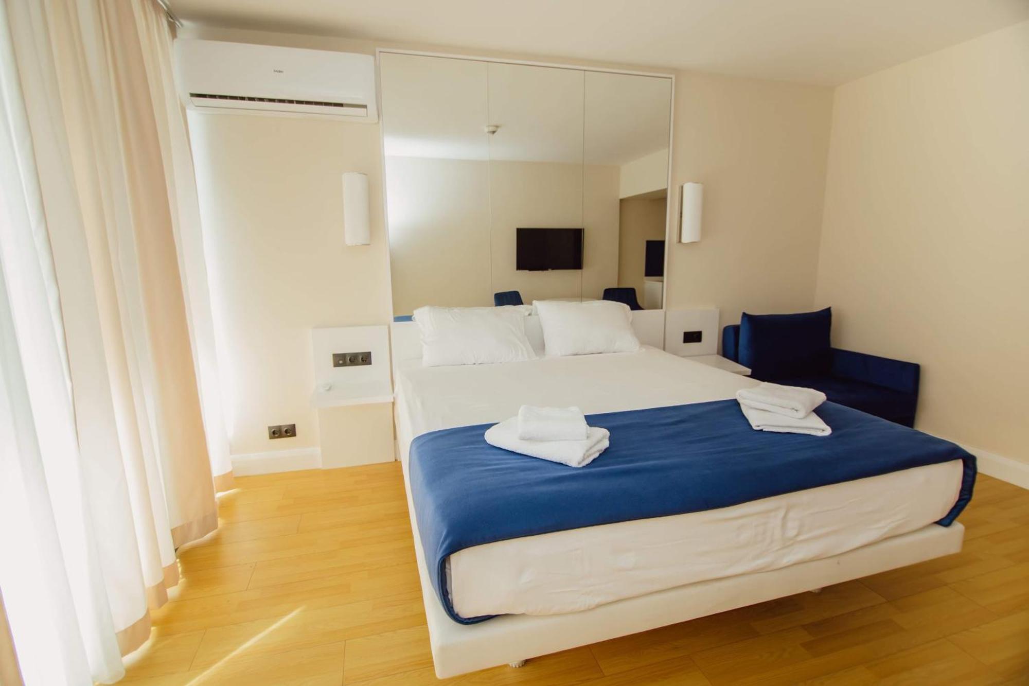 Luxury Beach Front Hotel Batumi Luaran gambar